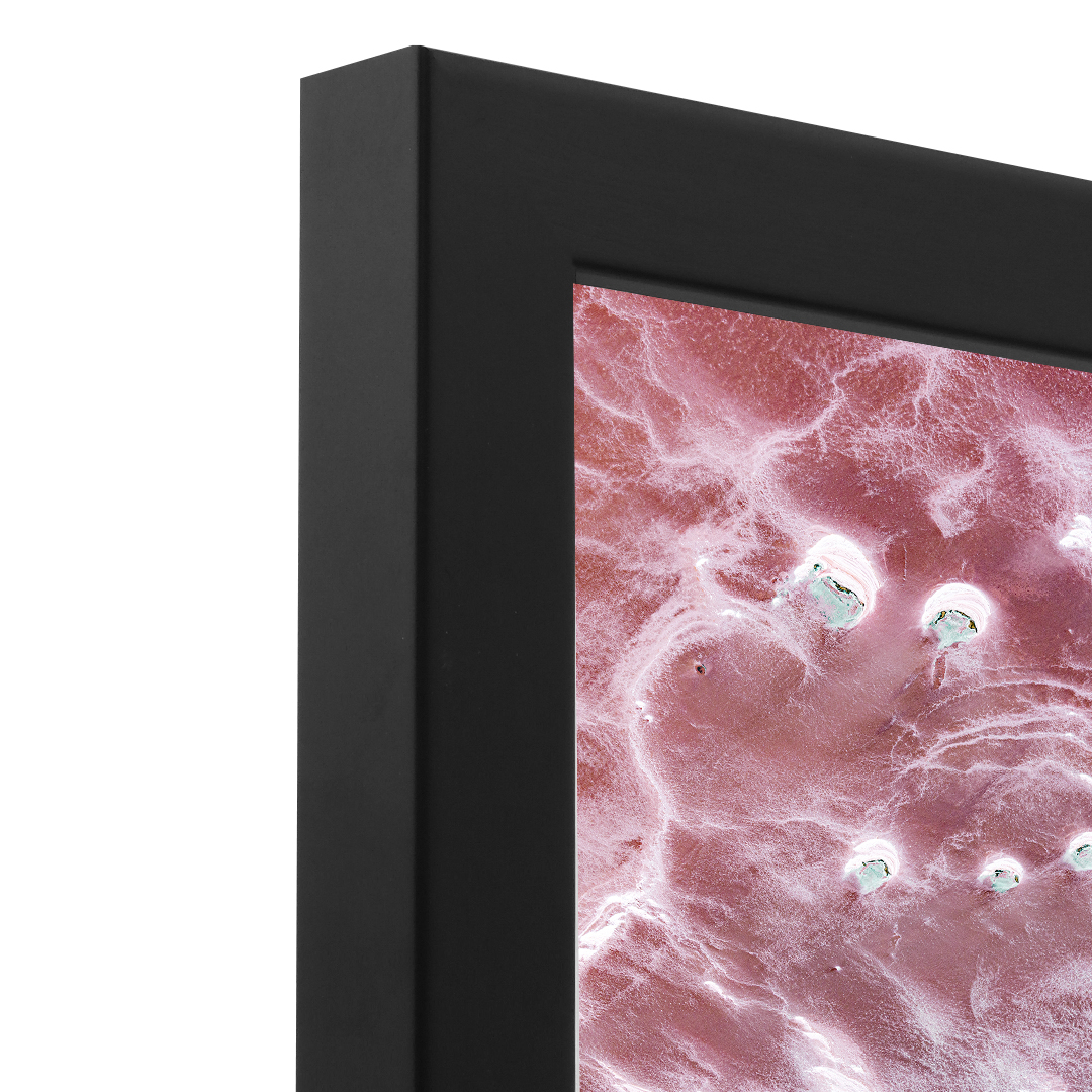 Black frame side profile example