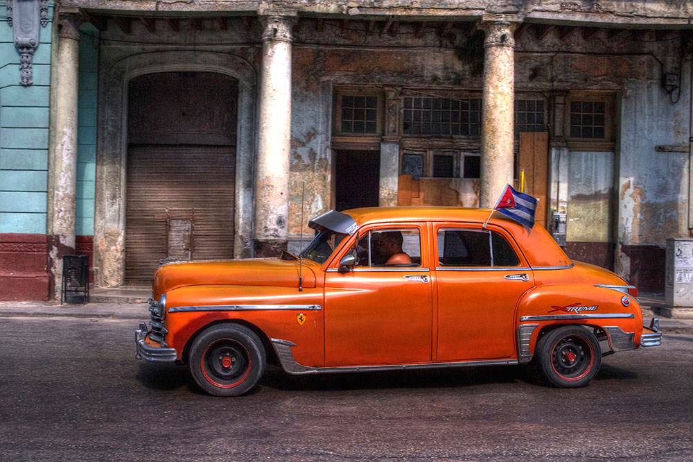 Cubaorangecar 1